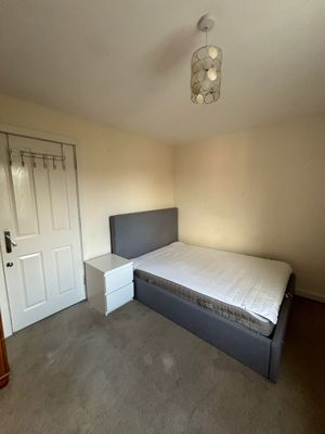 Photo 14- click for photo gallery